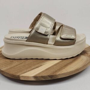 Hey Dude Delray Slide Classic Women's Size 9 Creme Metallic Tan